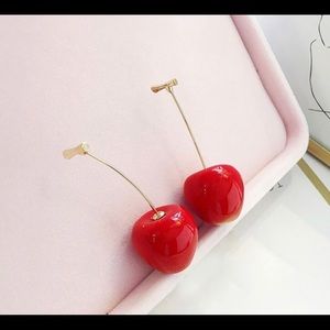 Earrings Cherry w/gold stem 🍒UNIQUE SUMMER FUN